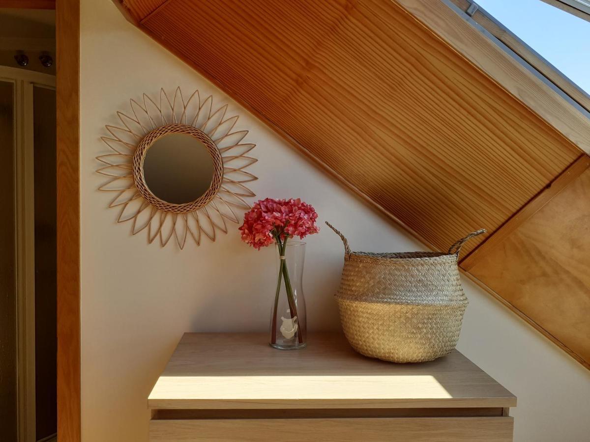 Atico Con Terraza Y Piscina Comunitaria Appartement *
